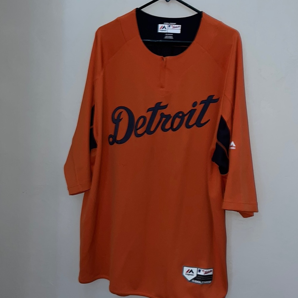Detroit Tigers official batting practice uniform.